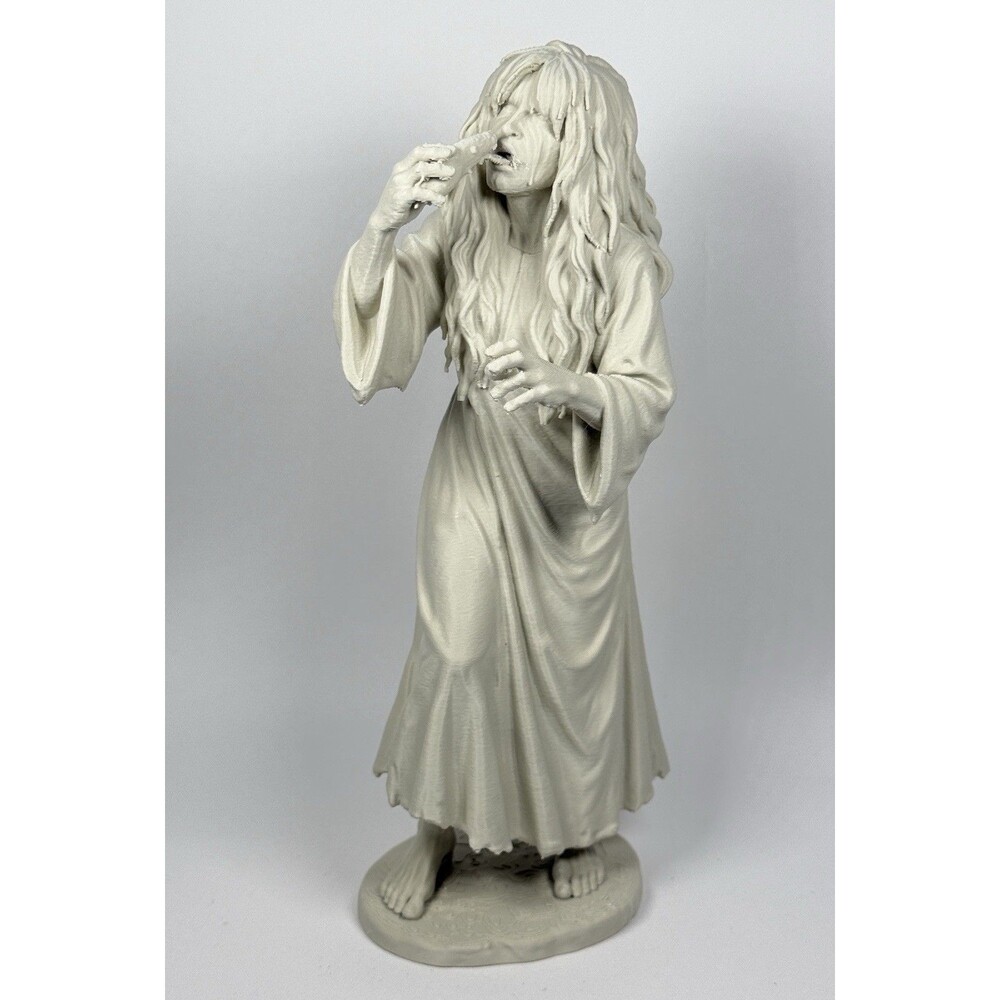 Night Of The Living Dead Bug Eater Yard Ghoul 8” Paintable Toy Figure